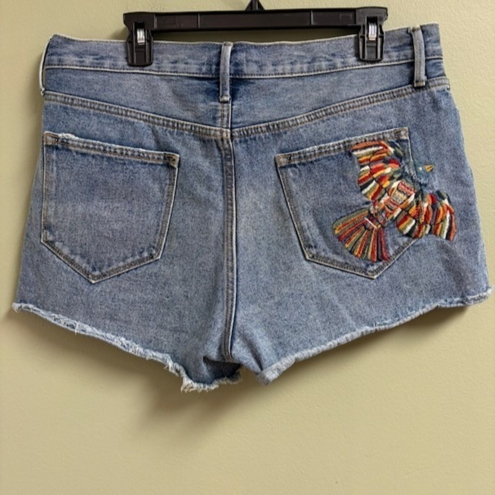 Driftwood Goldie Embroidered Bird Boho Denim Shorts Festival Size 32 Raw‎ Hem